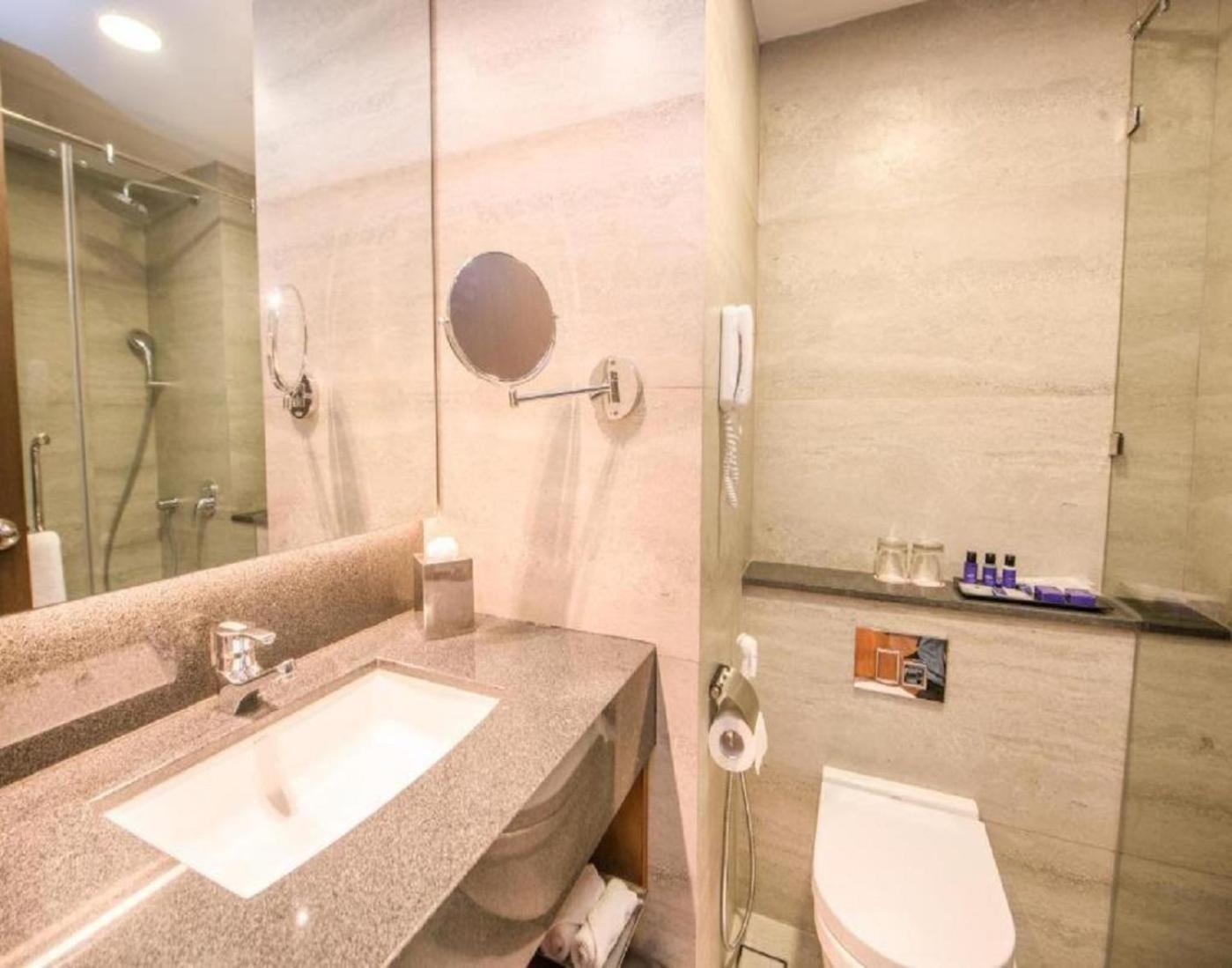Hotel Aela Grand Near Delhi Airport By La Casa ニューデリー エクステリア 写真